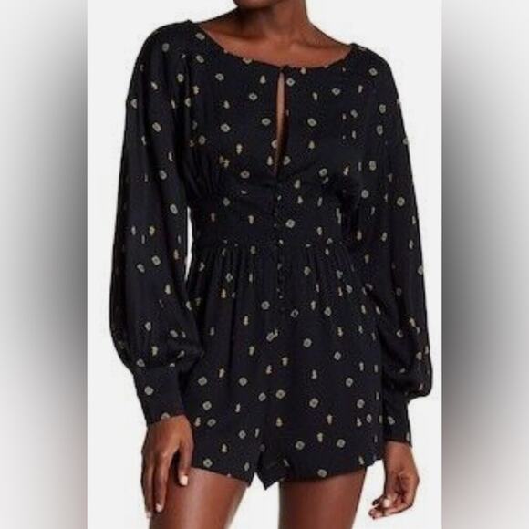 Woman’s Free People Love Grows Front Button Long Sleeve Black Romper Size Small - Picture 1 of 12
